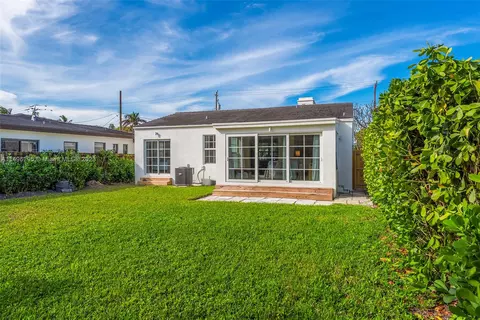 8835 Byron Ave, Surfside, FL 33154 photo 42