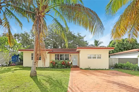 1460 NE 161st St, North Miami Beach, FL 33162