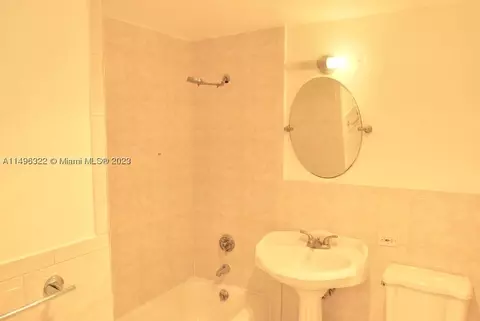 1250 West Ave #9P, Miami Beach, FL 33139
