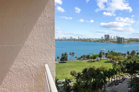 2000 N Bayshore Dr #1106, Miami, FL 33137