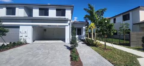 8277 SW 121th Ter, Miami, FL 33156