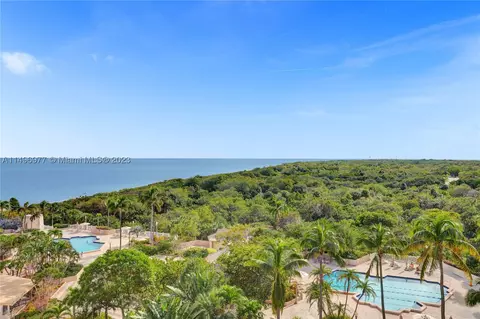 1121 Crandon Blvd #F801, Key Biscayne, FL 33149