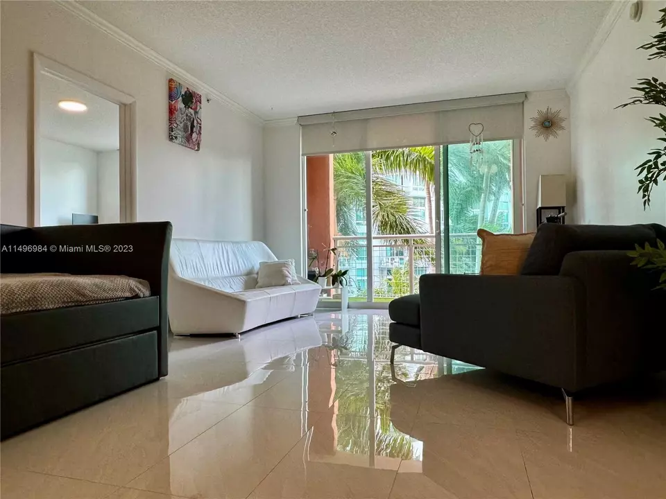  2000 N Bayshore Dr #409, Miami, FL 33137 photo 3