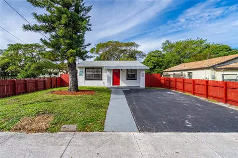 337 NW 16th Ave, Pompano Beach, FL 33069