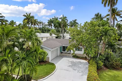 3530 E Fairview St, Miami, FL 33133