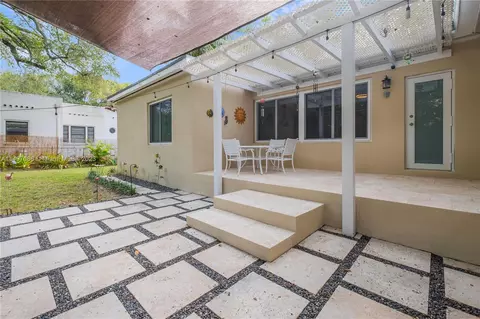 445 Minorca Ave, Coral Gables, FL 33134 photo 35