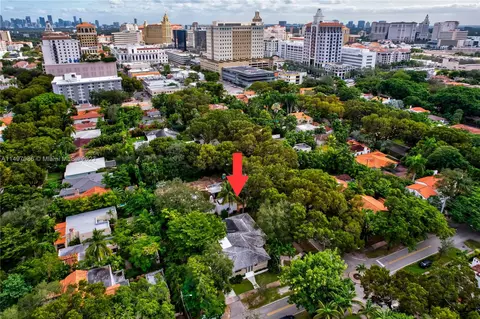 445 Minorca Ave, Coral Gables, FL 33134 photo 9