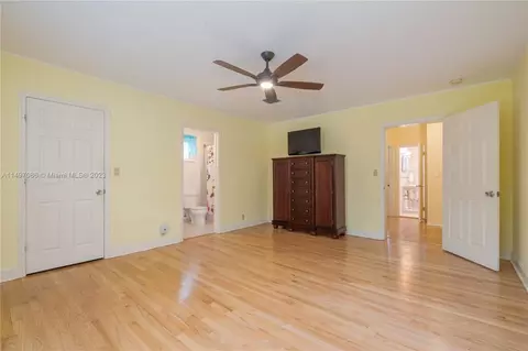 445 Minorca Ave, Coral Gables, FL 33134 photo 25