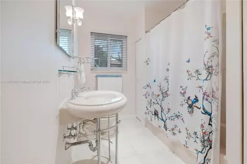 445 Minorca Ave, Coral Gables, FL 33134 photo 28