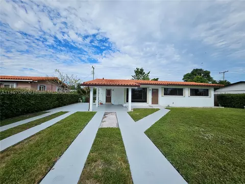 1085 W 50th Pl, Hialeah, FL 33012
