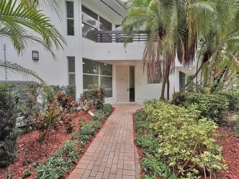 3475 Mystic Pointe Dr #12, Aventura, FL 33180