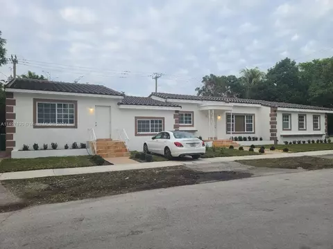 693 NE 80th St, Miami, FL 33138