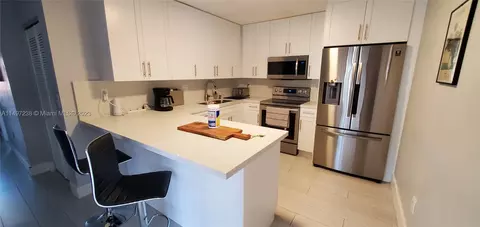 11540 SW 2nd St #101K, Sweetwater, FL 33174