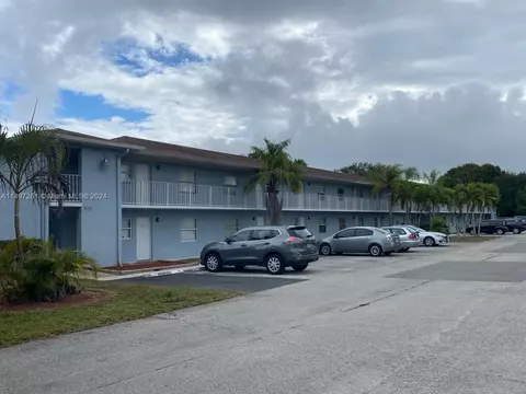 617 Ixoria Ave #29, Fort Pierce, FL 34982
