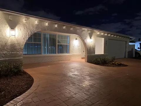 Undisclosed, Pembroke Pines, FL 33024