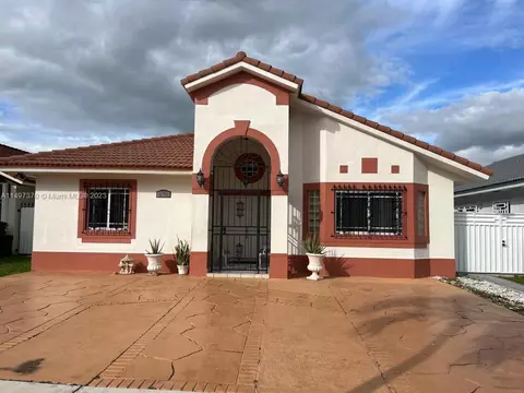 8781 NW 141st Ter, Miami Lakes, FL 33018