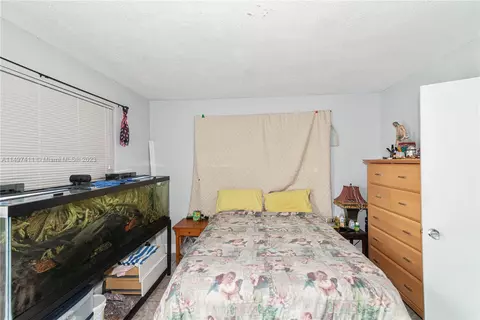 690 W 80th St, Hialeah, FL 33014 photo 24