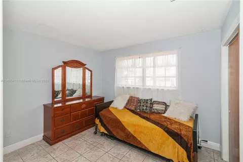 690 W 80th St, Hialeah, FL 33014 photo 19