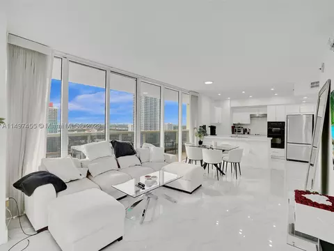 1830 S Ocean Dr #2406, Hallandale Beach, FL 33009