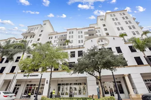 4100 Salzedo St #408, Coral Gables, FL 33146