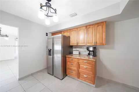 Kitchen - 1739 W 79th St, Hialeah, FL 33014 photo 3 of 6
