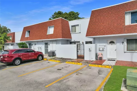 10700 NW 7th St #5A, Miami, FL 33172