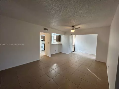 4211 NW 19th St #188, Lauderhill, FL 33313