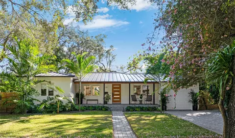 6212 SW 50th St, Miami, FL 33155