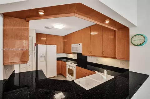 801 Brickell Key Blvd #1804, Miami, FL 33131 photo 6