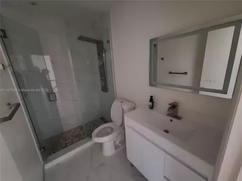 806 W 79th Pl #806, Hialeah, FL 33014 photo 3