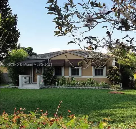 165 Carlisle Dr, Miami Springs, FL 33166