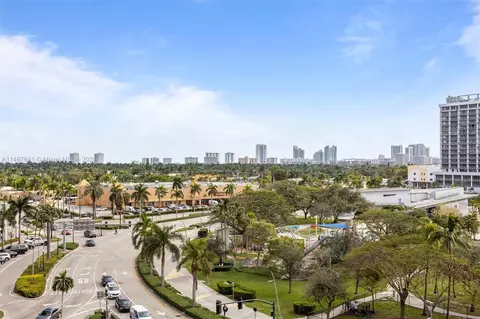1830 Radius Dr #723, Hollywood, FL 33020