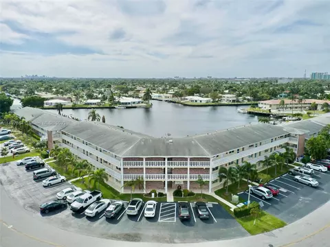 700 Pine Dr #110, Pompano Beach, FL 33060 photo 2