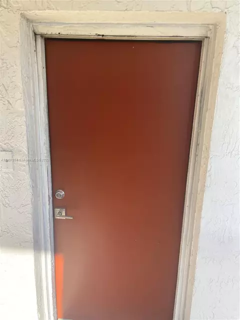 5460 W 21st Ct #308, Hialeah, FL 33016