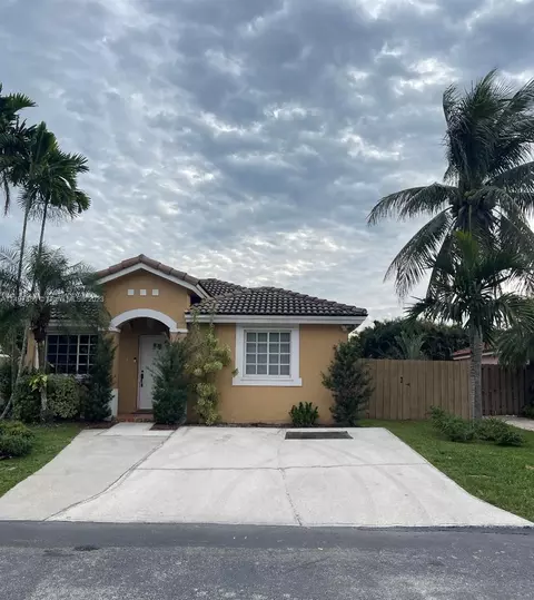 455 SE 30th Dr, Homestead, FL 33033