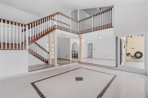 Undisclosed, Hialeah, FL 33015 photo 6