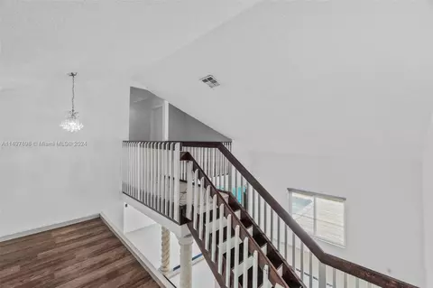Undisclosed, Hialeah, FL 33015 photo 19