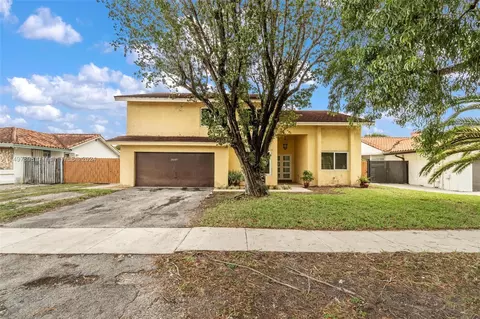 Undisclosed, Hialeah, FL 33015 photo 2