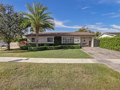 5222 SW 128th Pl, Miami, FL 33175