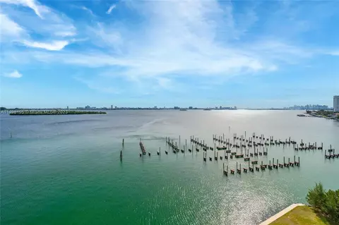 11111 Biscayne Blvd #905, Miami, FL 33181
