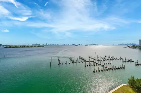 11111 Biscayne Blvd #905, Miami, FL 33181