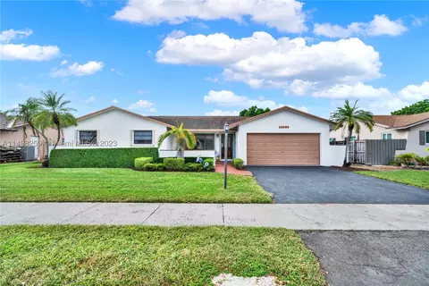 10430 SW 143rd Ave, Miami, FL 33186