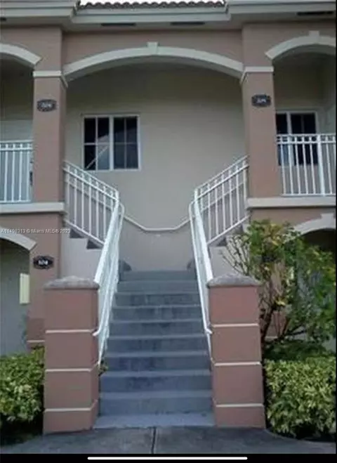 1270 SE 26th St #205, Homestead, FL 33035