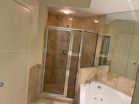 808 Brickell Key Dr #2408, Miami, FL 33131 photo 23