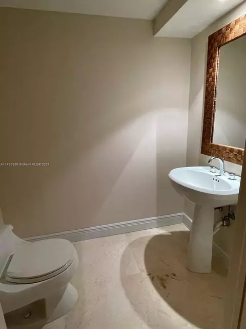 808 Brickell Key Dr #2408, Miami, FL 33131 photo 25