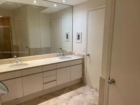 808 Brickell Key Dr #2408, Miami, FL 33131 photo 18
