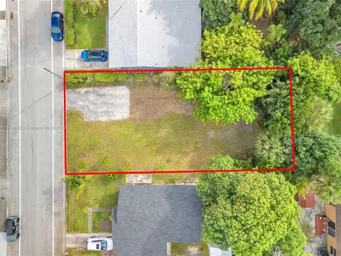 2810 NW 7th St, Fort Lauderdale, FL 33311