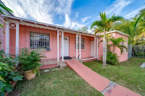 8246 NE 2nd Ct, Miami, FL 33138