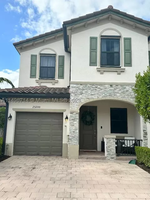 25200 SW 114th Ave #25200, Homestead, FL 33032