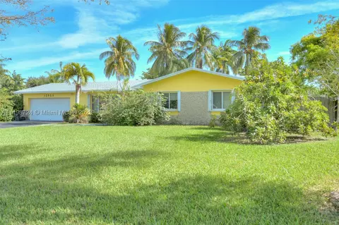 12923 SW 113th Pl, Miami, FL 33176
